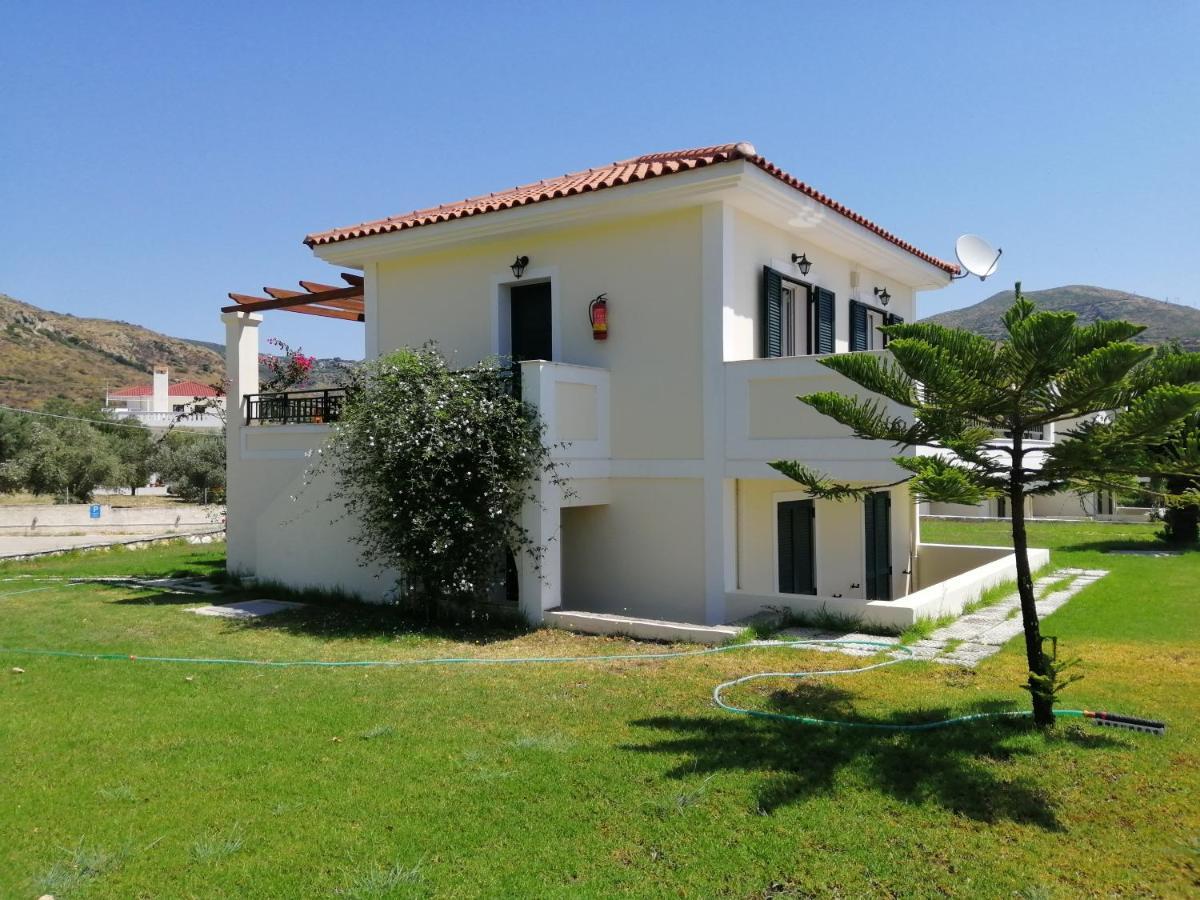 Captain'S Villas Katelios Eksteriør billede